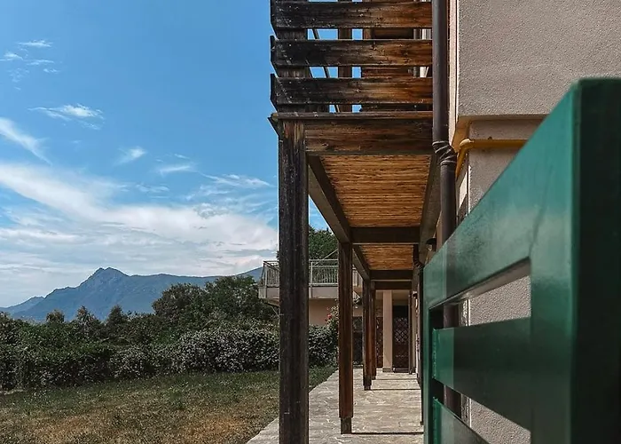 Panoramic Refuge 5-baita Blu Daire *