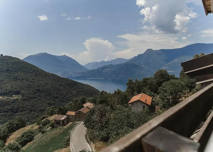 Panoramic Refuge 5-baita Blu Lägenhet Bellano